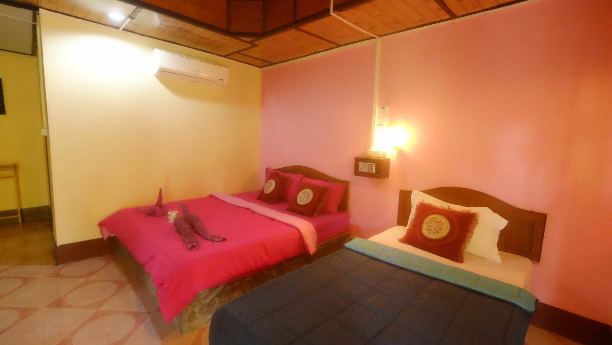 Lanta Sunmoon Bungalow Ko Lanta Zewnętrze zdjęcie